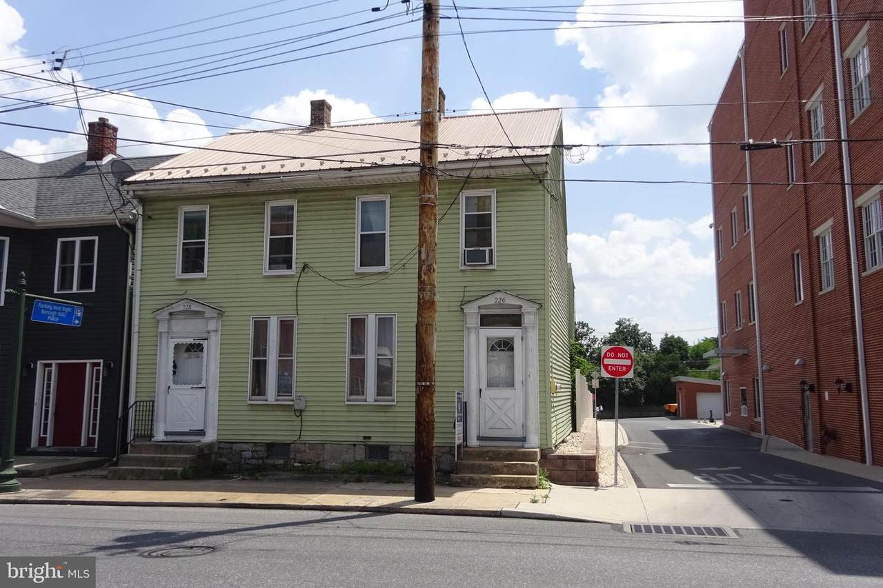 226-228 Queen Street - Photo 1