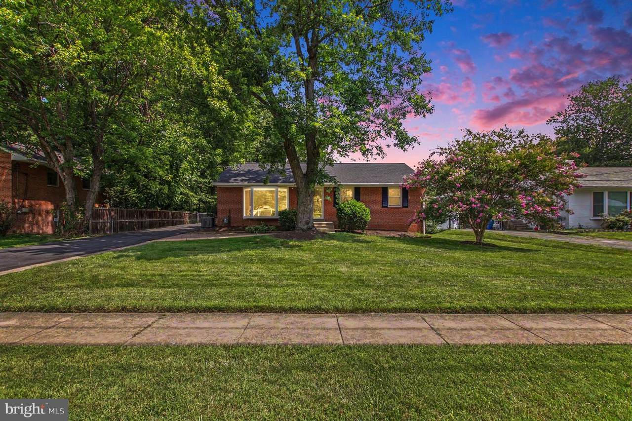 5422 Ferndale Street - Photo 1
