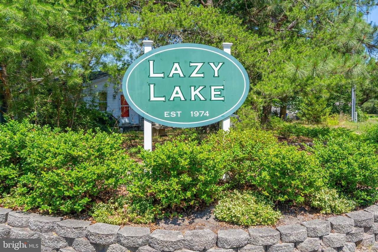 225 Lake Drive - Photo 1