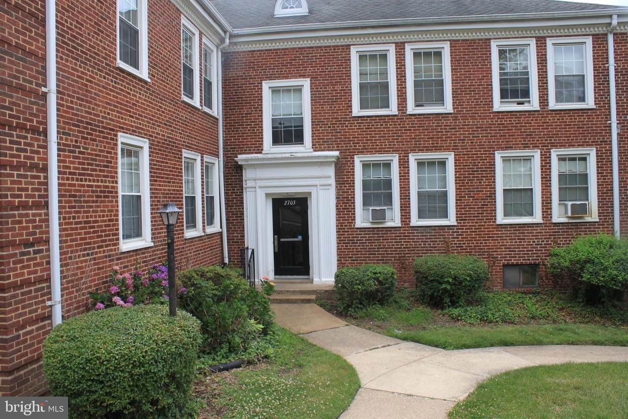 2703 31ST Street - Photo 1