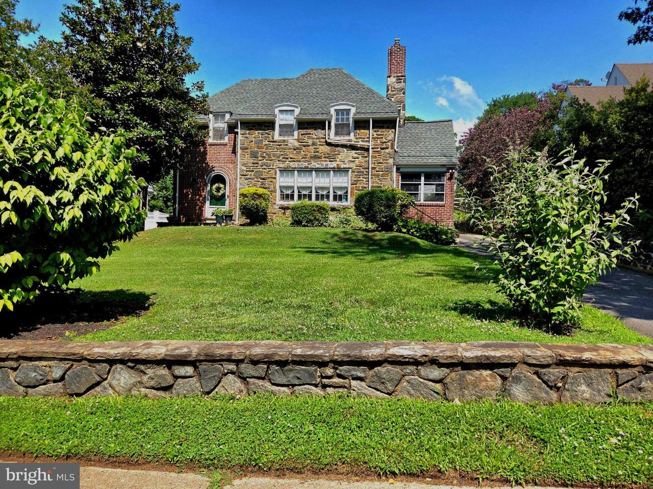 183 Brandywine Boulevard - Photo 1