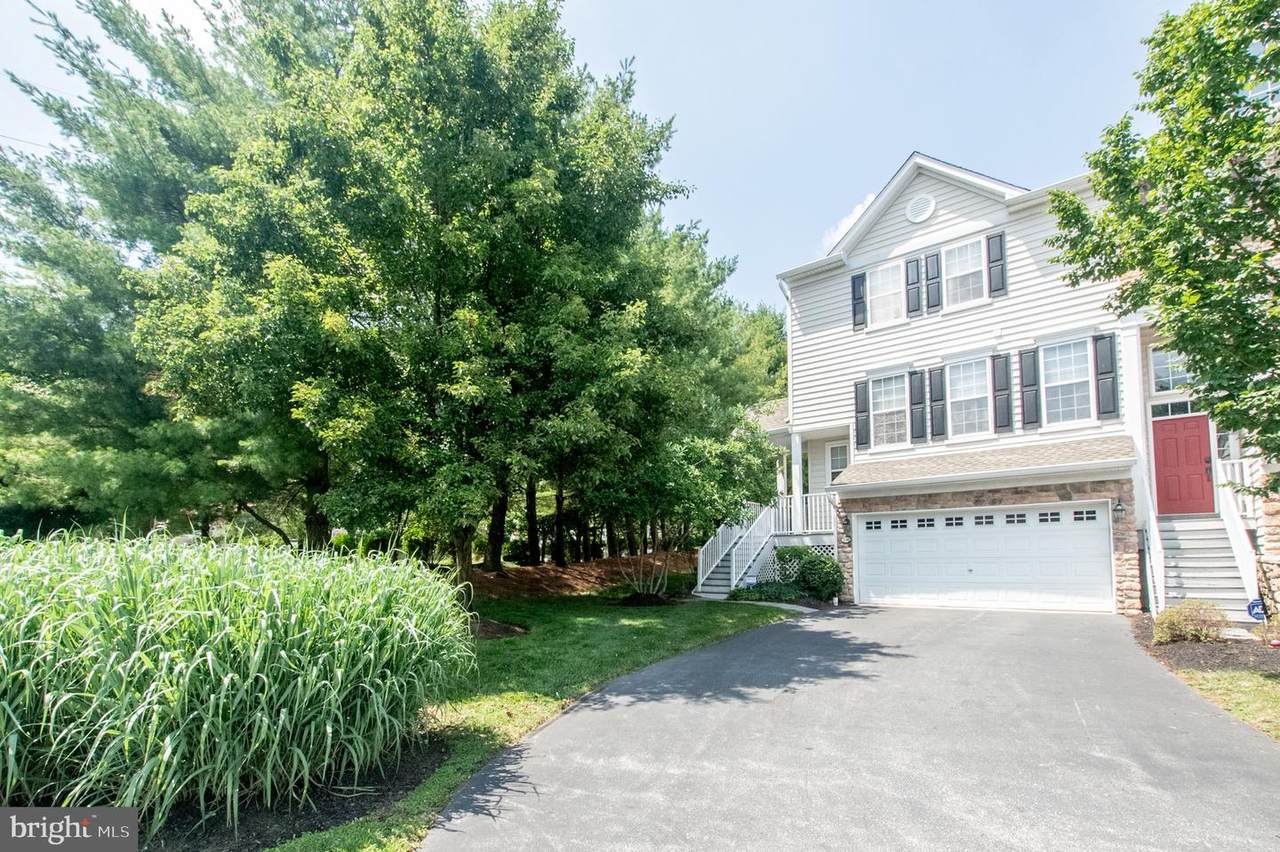 2749 Whittleby Court - Photo 1
