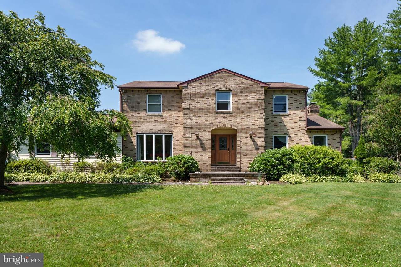 193 Lawrenceville Pennington - Photo 1