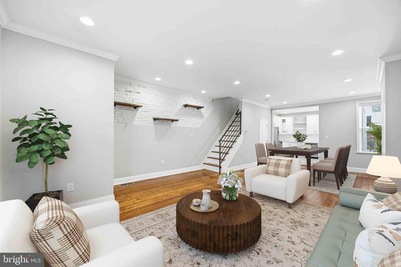 4127 Manayunk Avenue - Photo 1