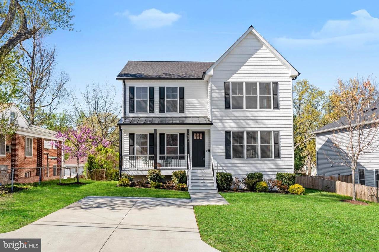 6806 Farragut Avenue - Photo 1