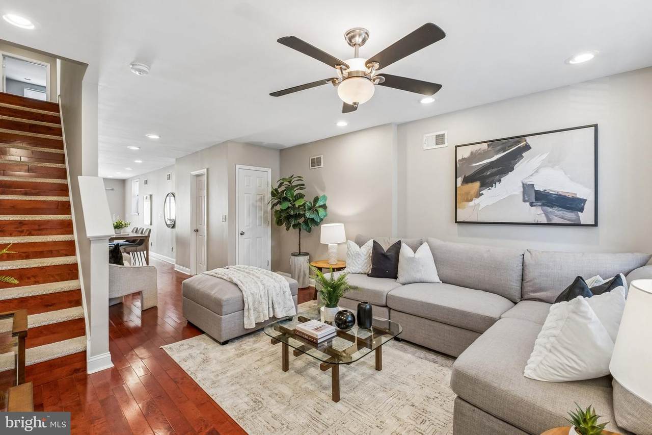 1020 24TH Street - Photo 1