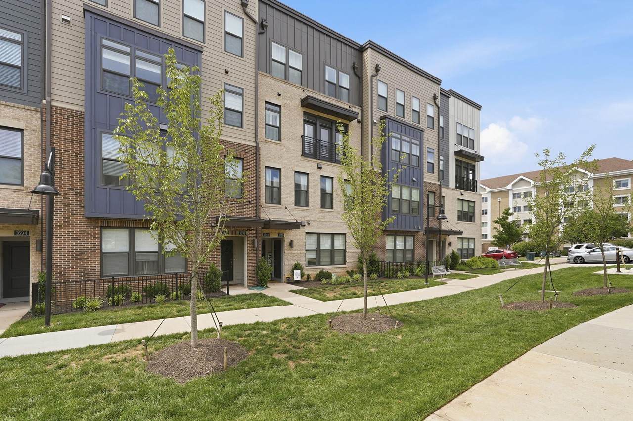 1702 Bandit Loop - Photo 1