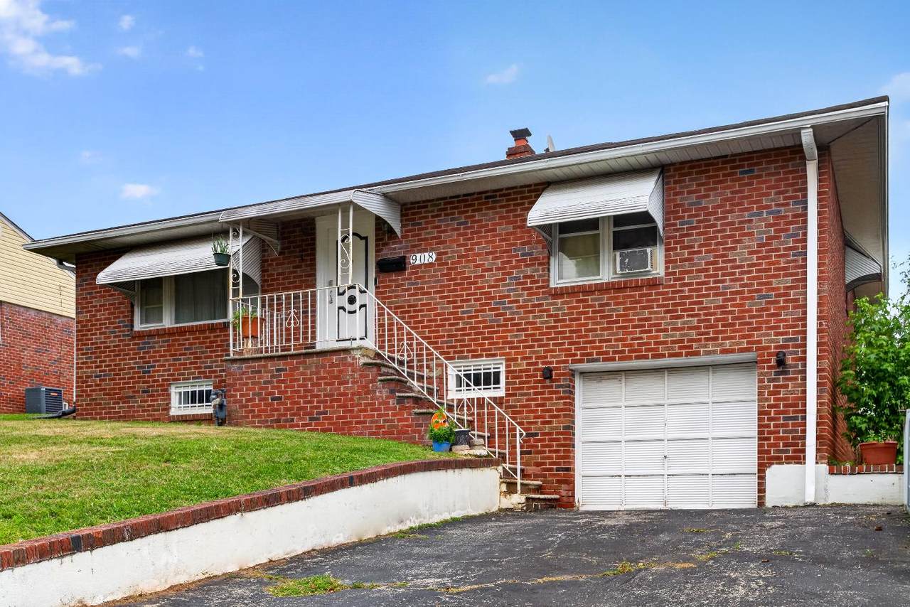 908 New Hope Street - Photo 1