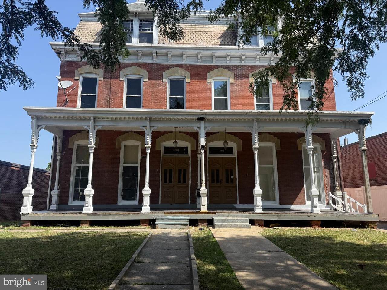 445-447 King Street - Photo 1