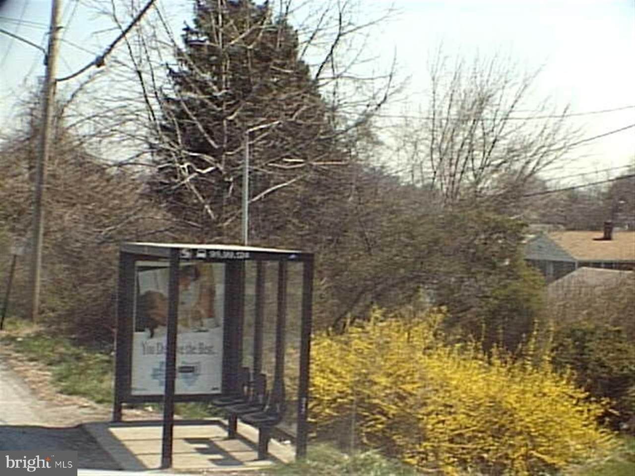 https://bt-photos.global.ssl.fastly.net/brightmls/1280_boomver_1_805106568502-2.jpg