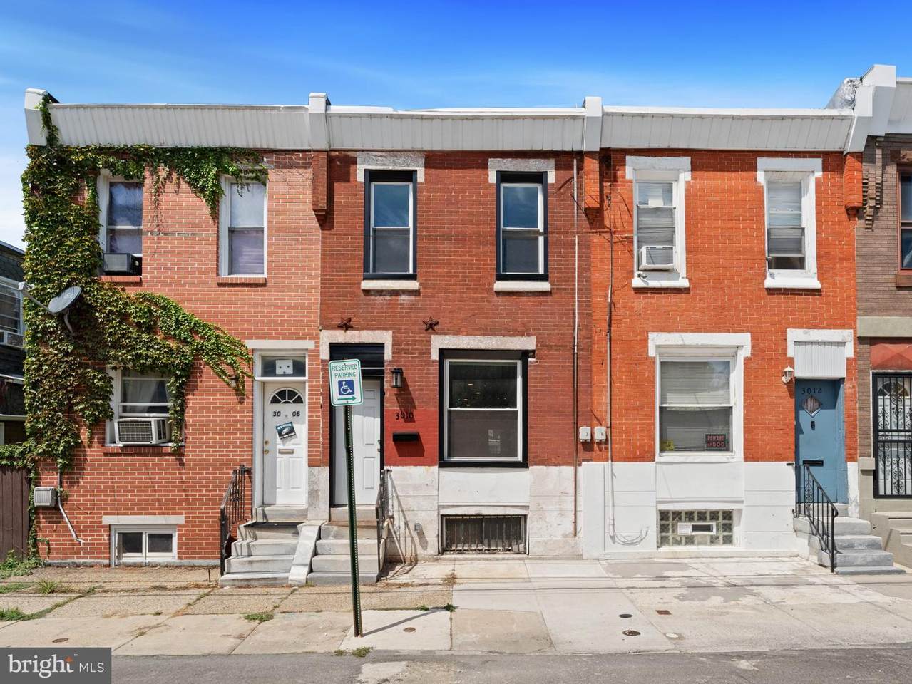 3010 Emerald Street - Photo 1