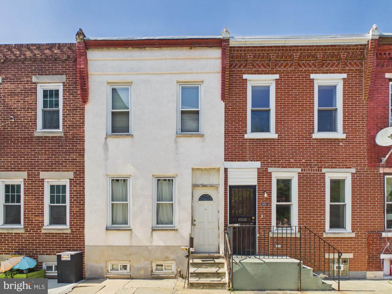 3433 Mount Vernon Street - Photo 1