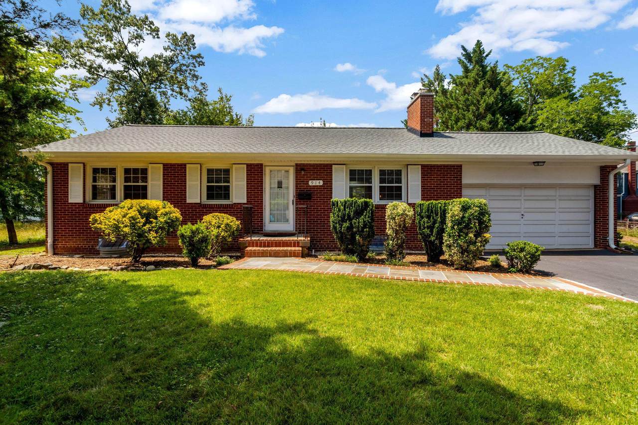 914 Taylor Street - Photo 1