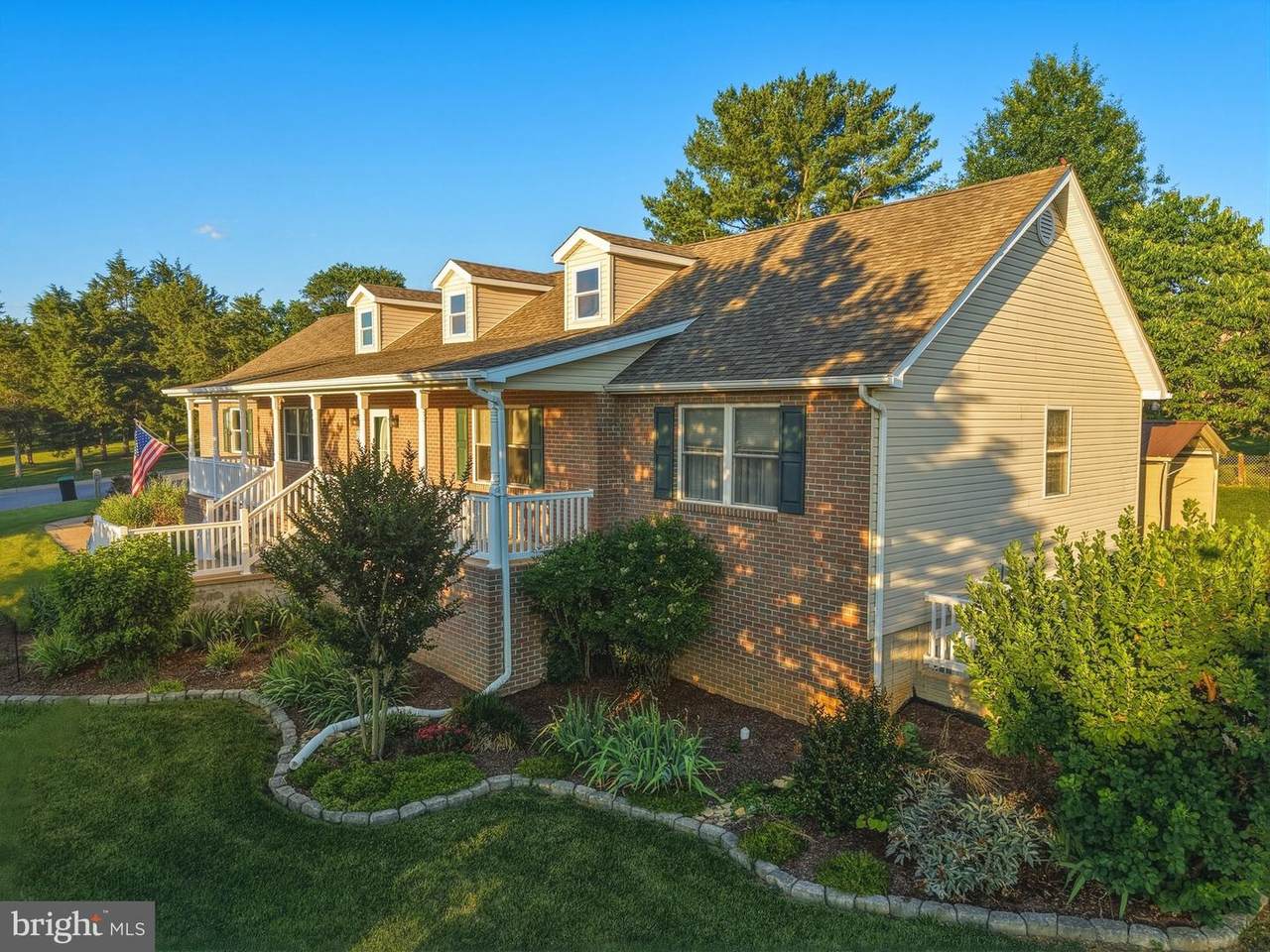 705 Stonecrest Drive - Photo 1