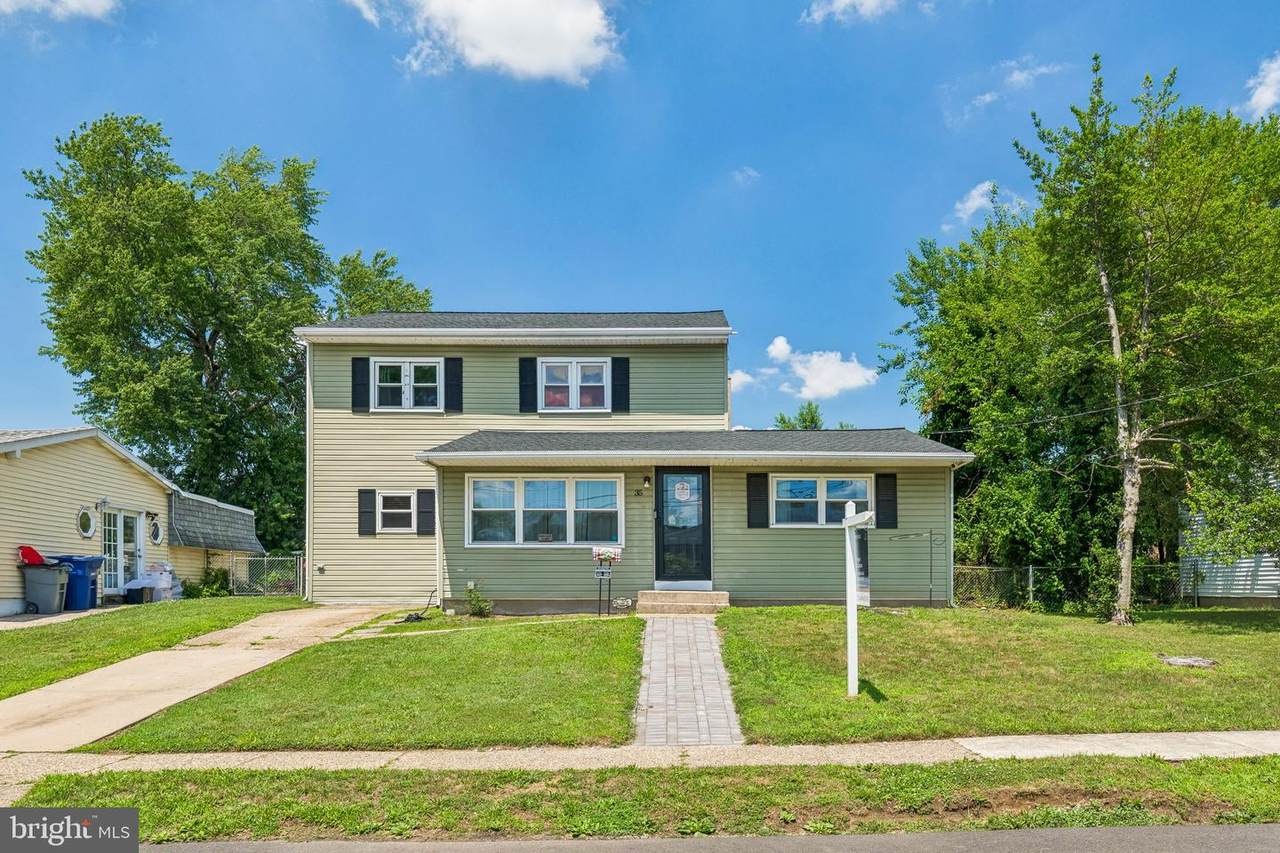 35 Indian Queen Lane - Photo 1