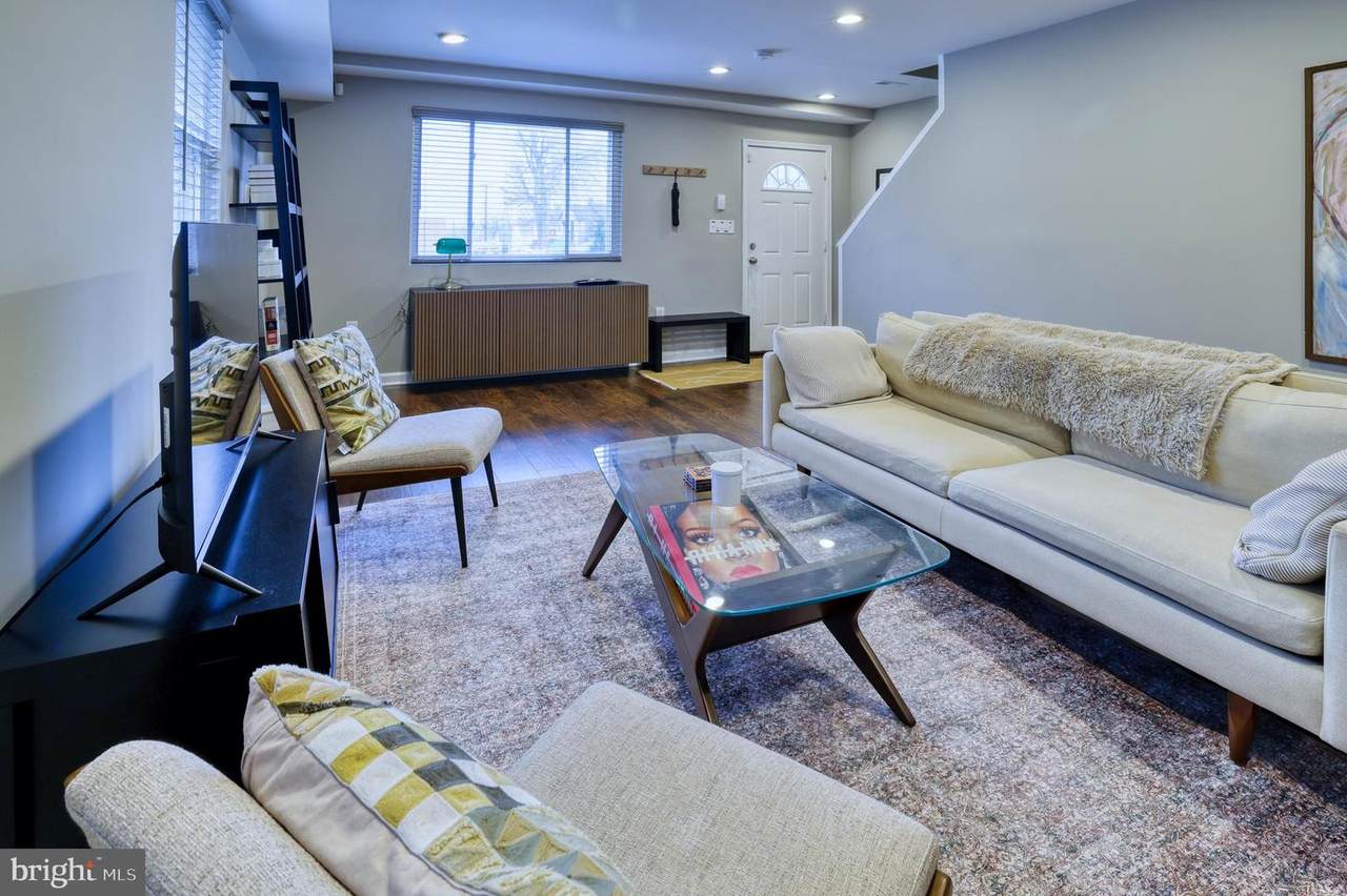 4709 Jay Street - Photo 1