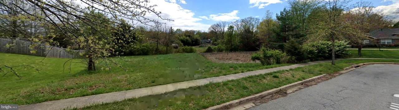 3201 Lucille Drive - Photo 1