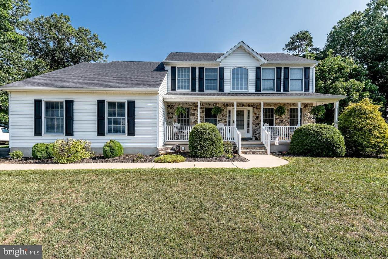 16 Joshua Court - Photo 1