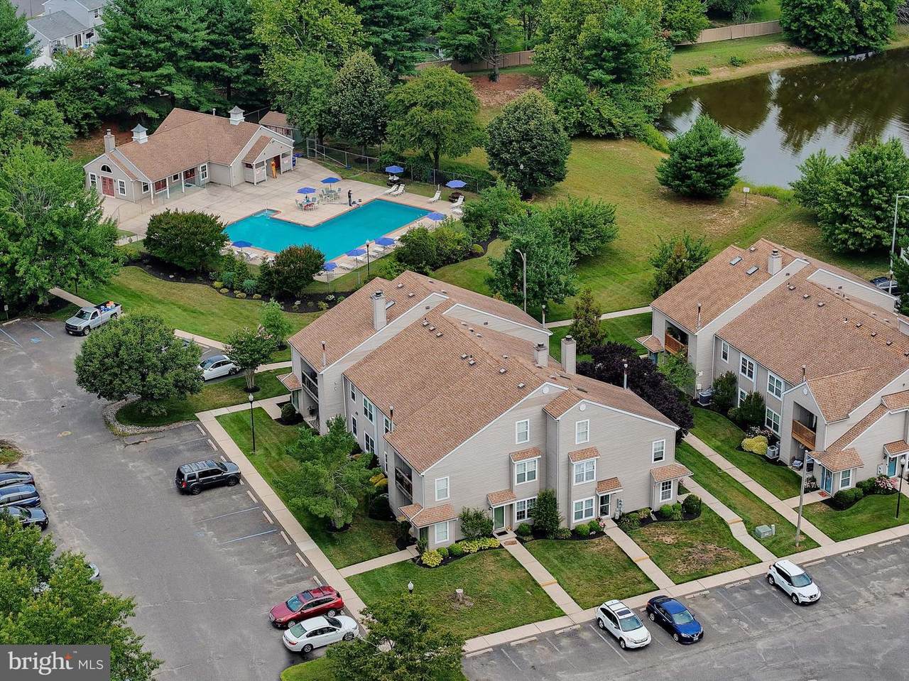 1503 Hawthorne Court - Photo 1