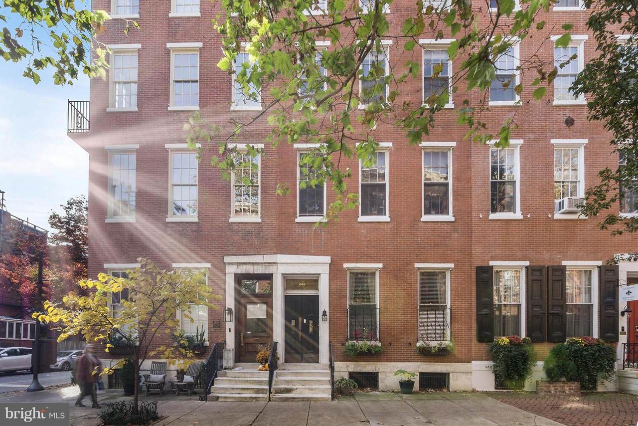 1802 Pine Street - Photo 1