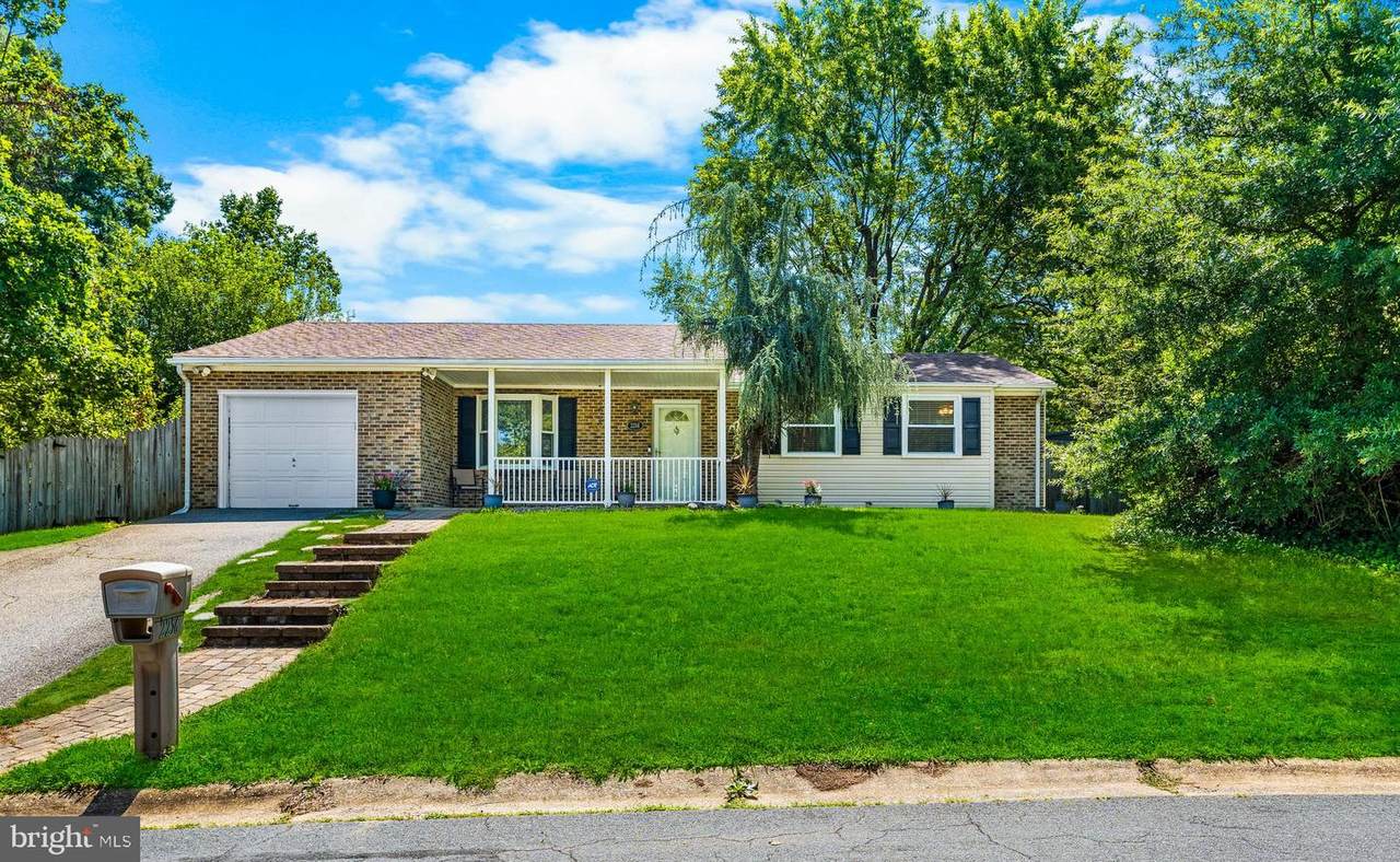 2256 Westwood Drive - Photo 1