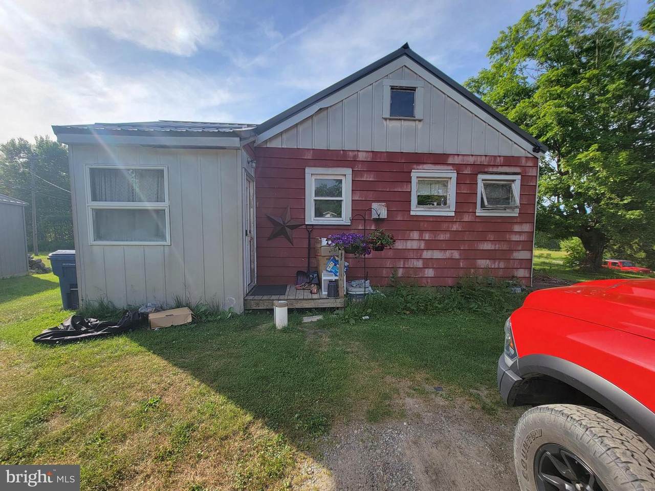10612 Us 19 - Photo 1