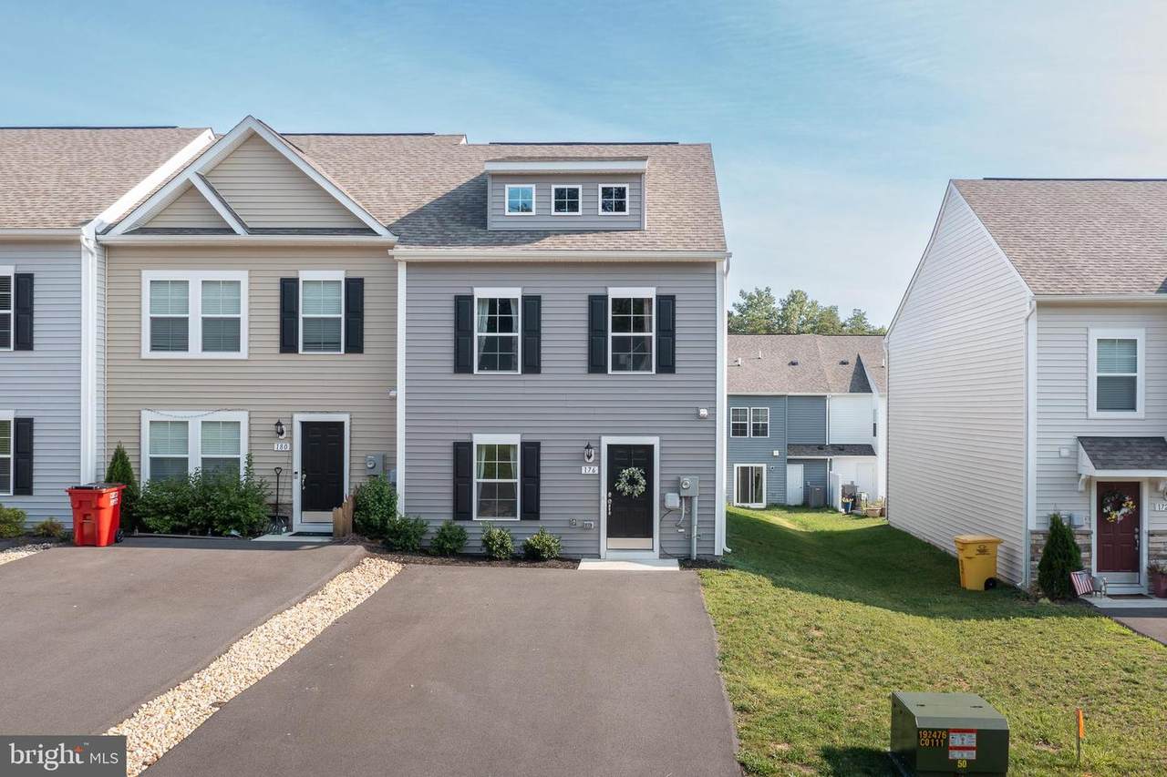 176 Scotch Pine Drive - Photo 1