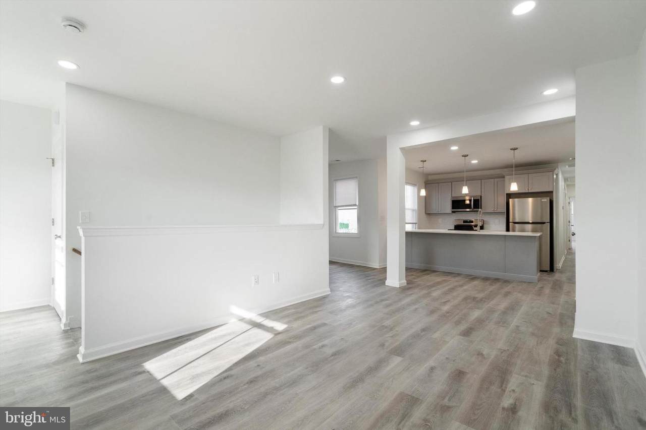 146 Nassau Street - Photo 1