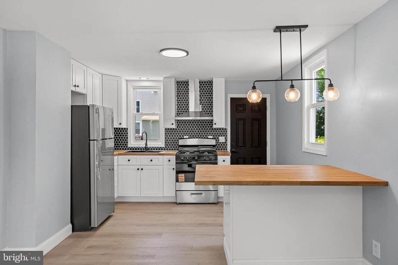 117 Cooper Avenue - Photo 1