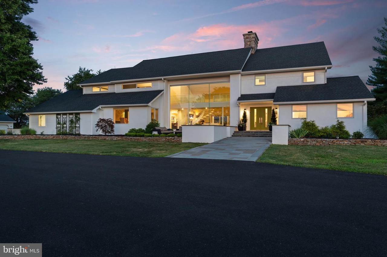 1088 Highland Road - Photo 1