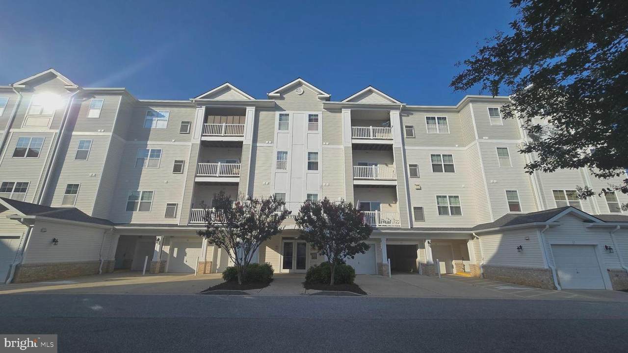23520 F D R Boulevard - Photo 1