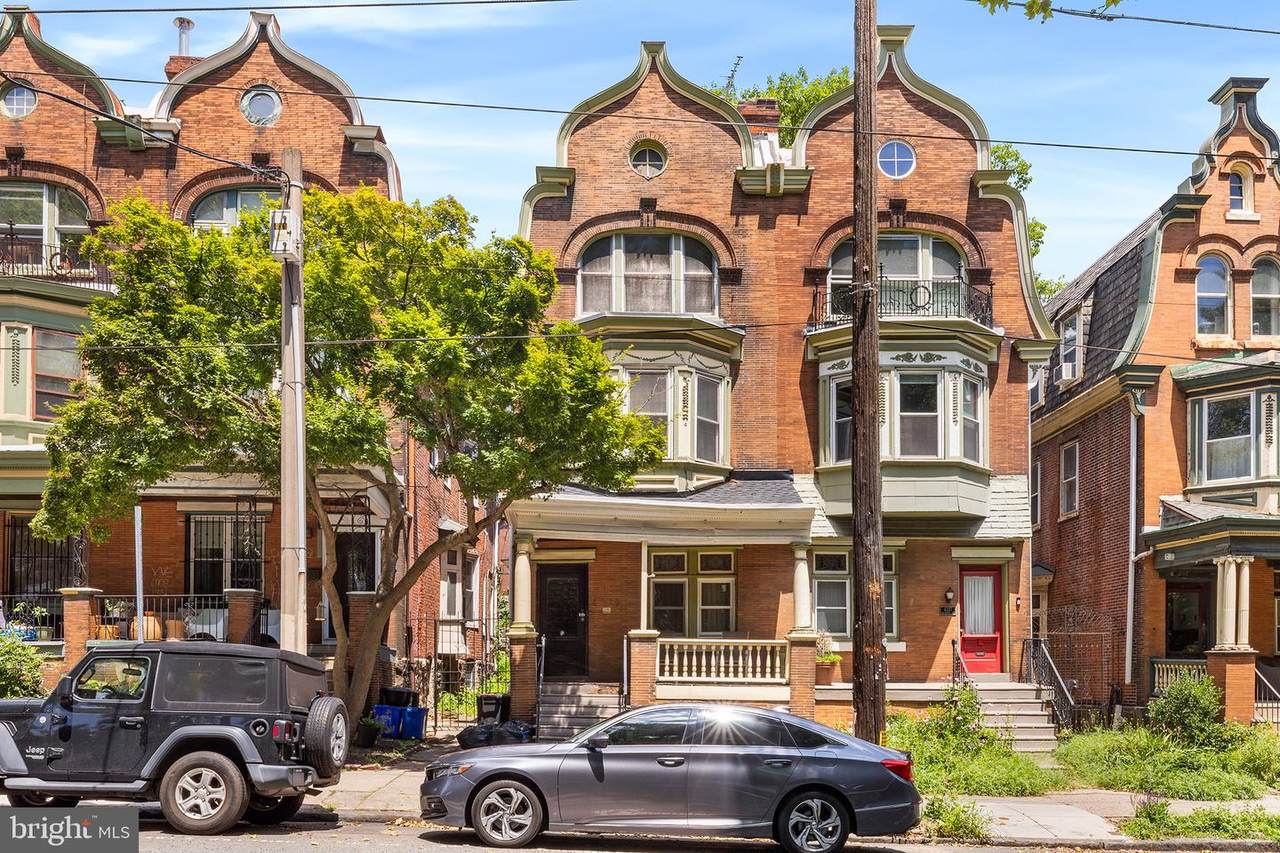 4339 Baltimore Avenue - Photo 1