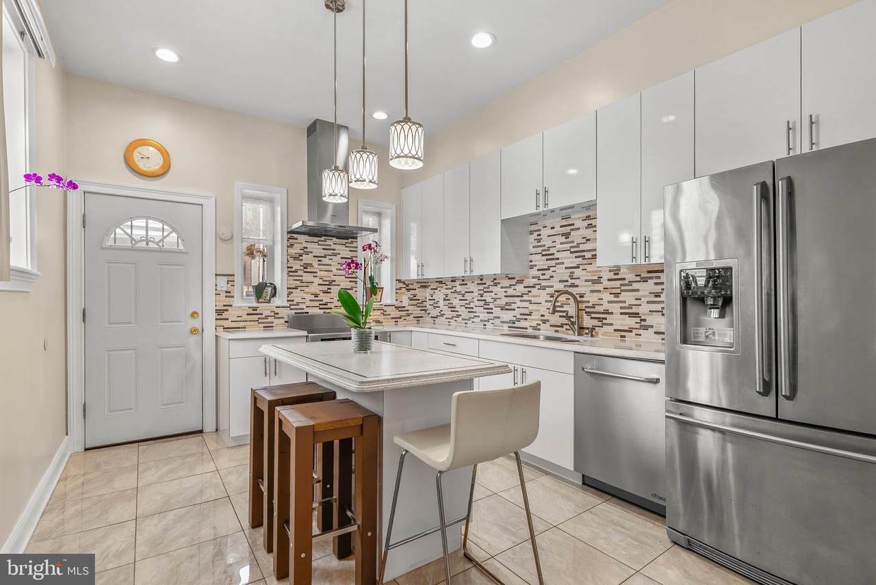 2515 16TH Street - Photo 1