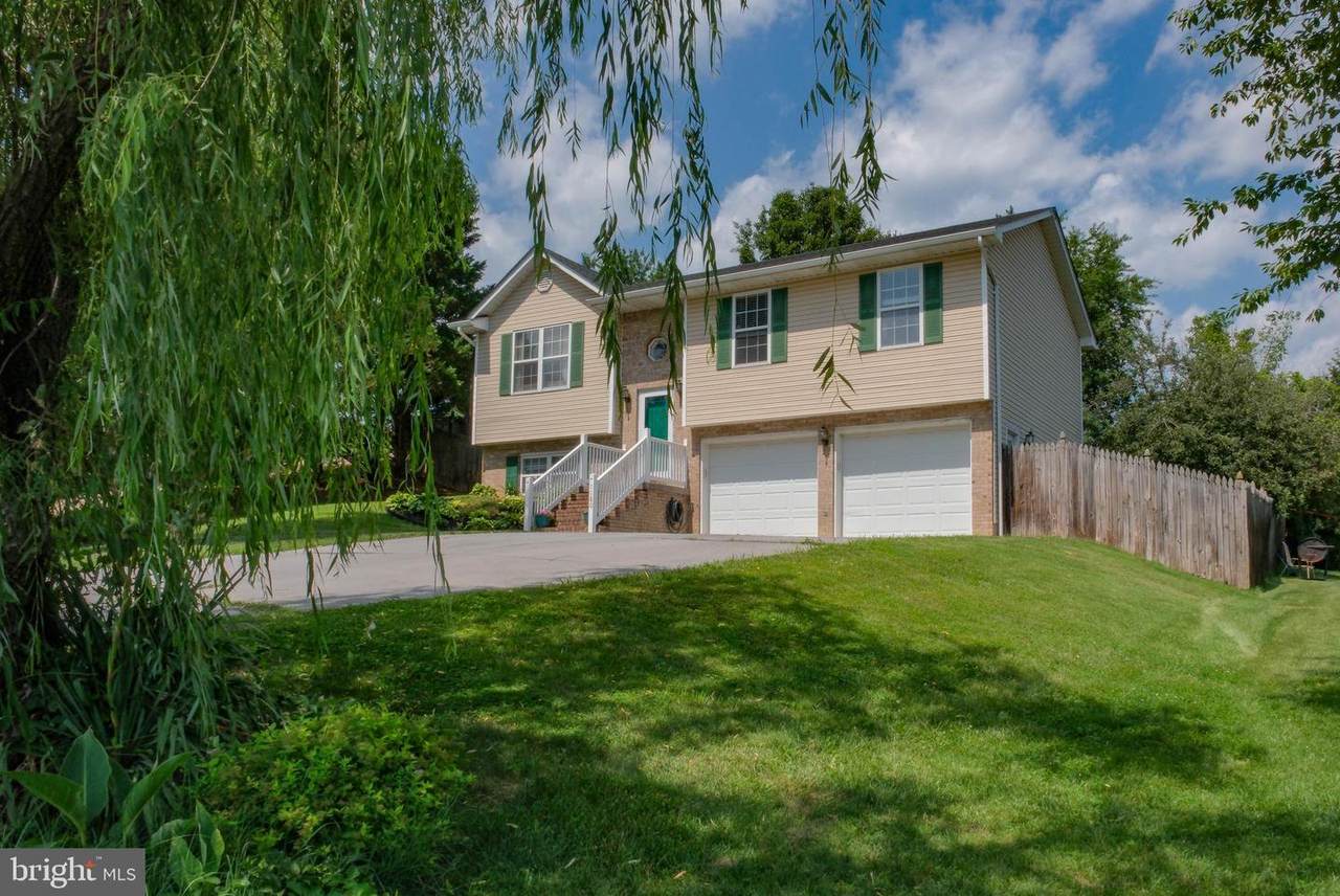 1180 River Bend Court - Photo 1