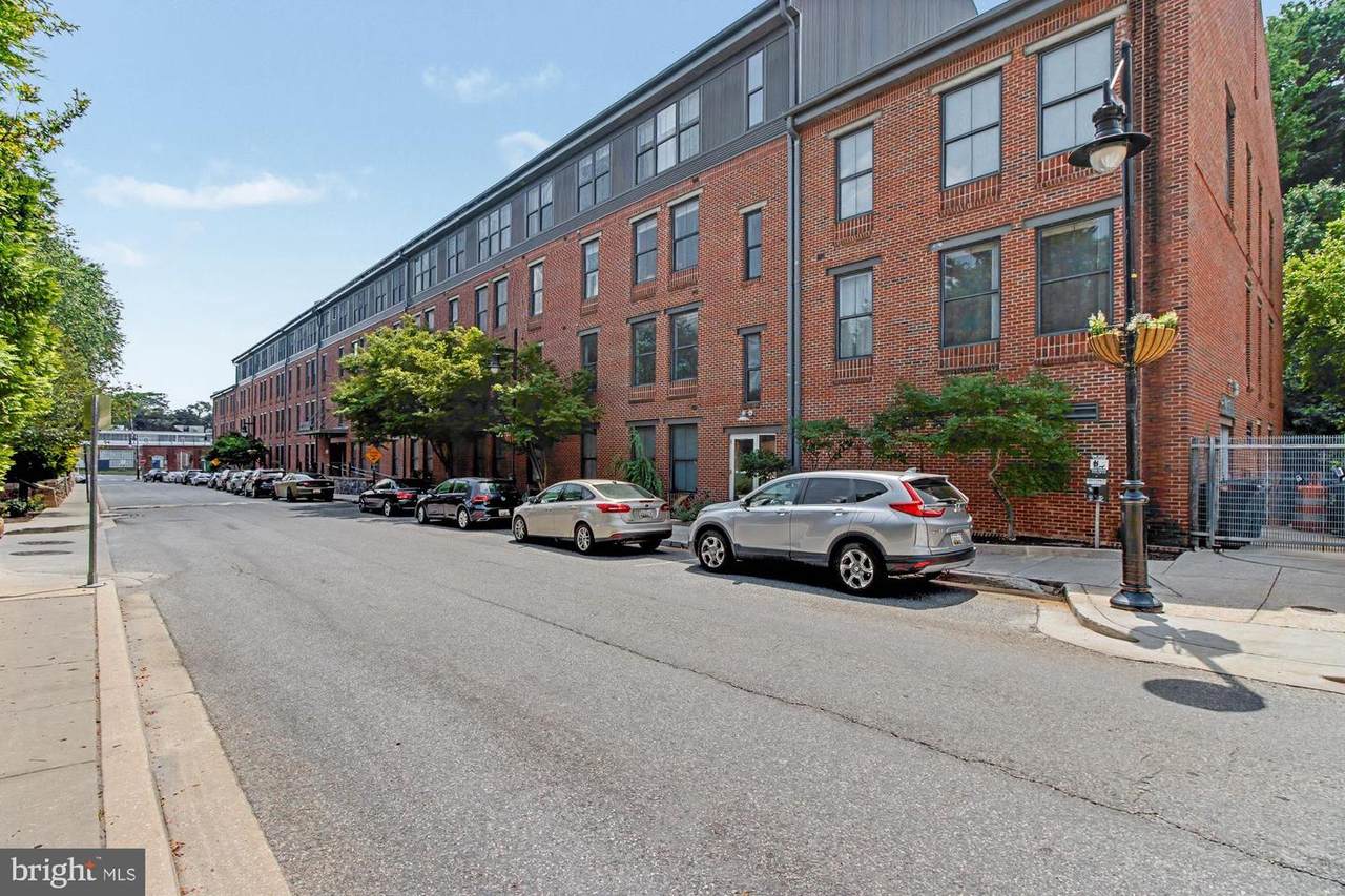 2007 Clipper Park Road - Photo 1