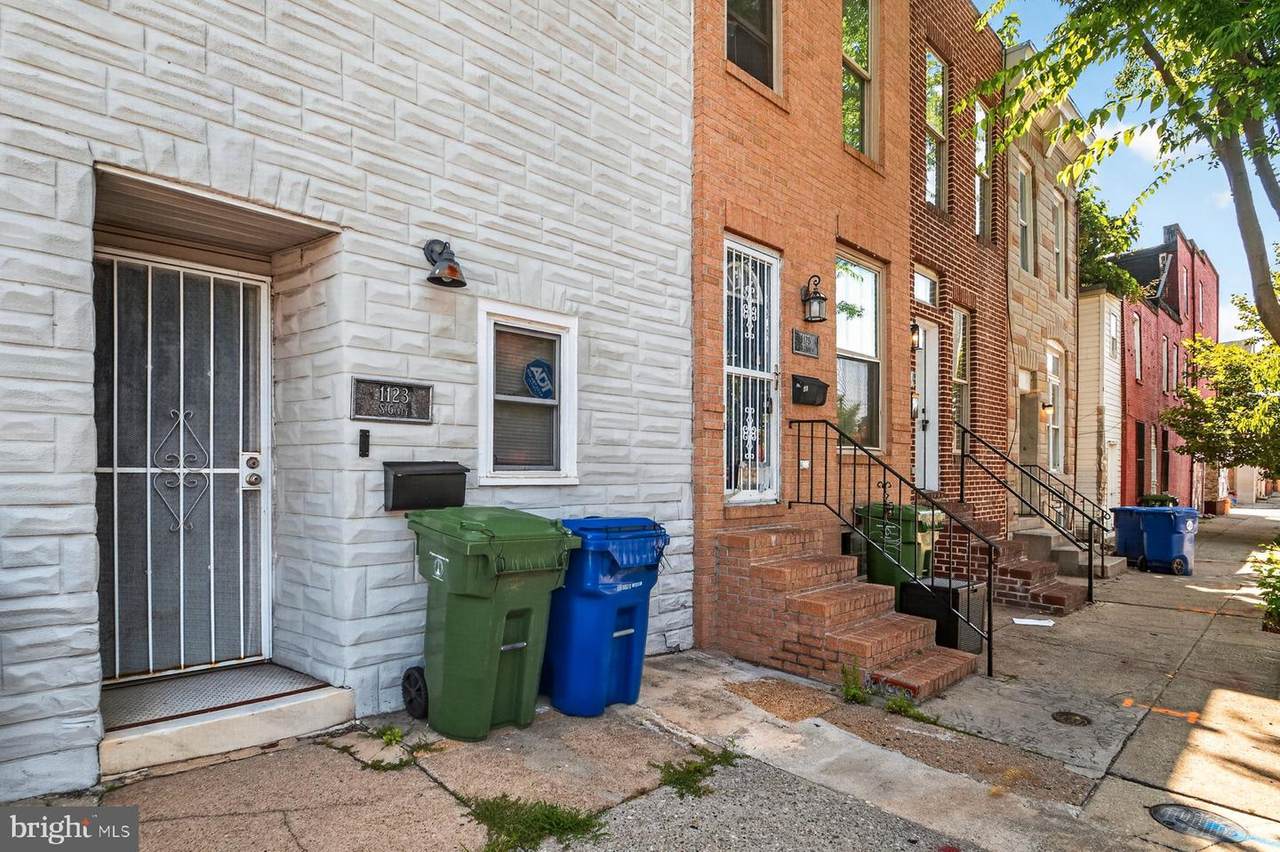 1123 Carey Street - Photo 1