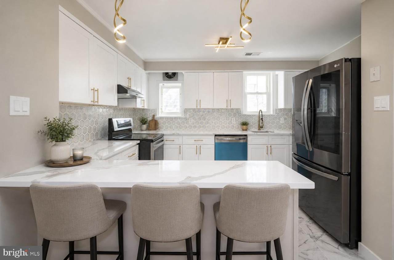 291 Jackson Avenue - Photo 1