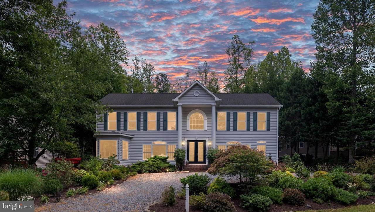 143 Edgemont Circle - Photo 1