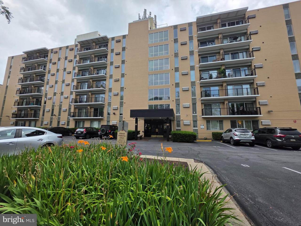 200 Highland Avenue - Photo 1