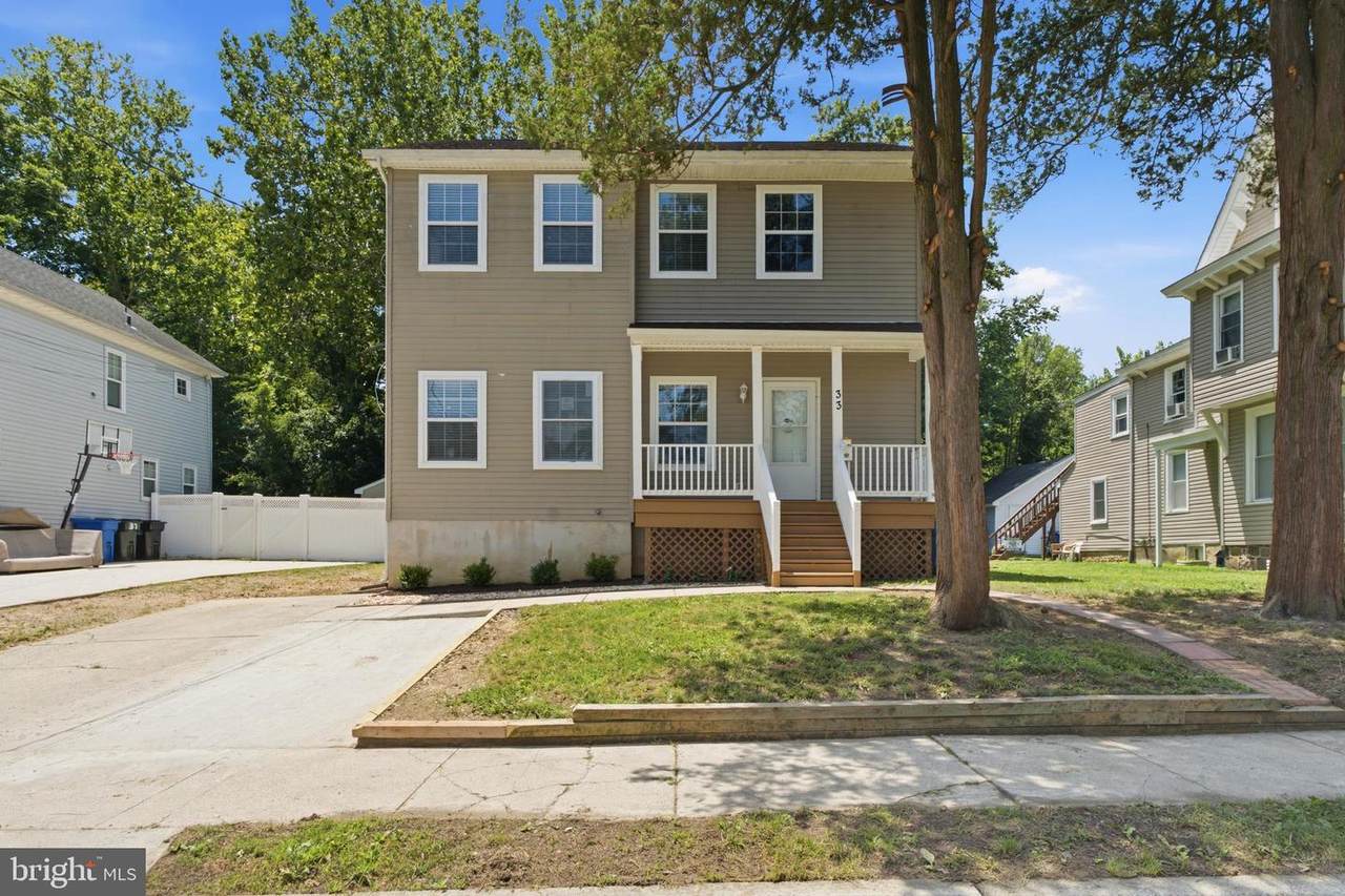 33 Hopkins Street - Photo 1