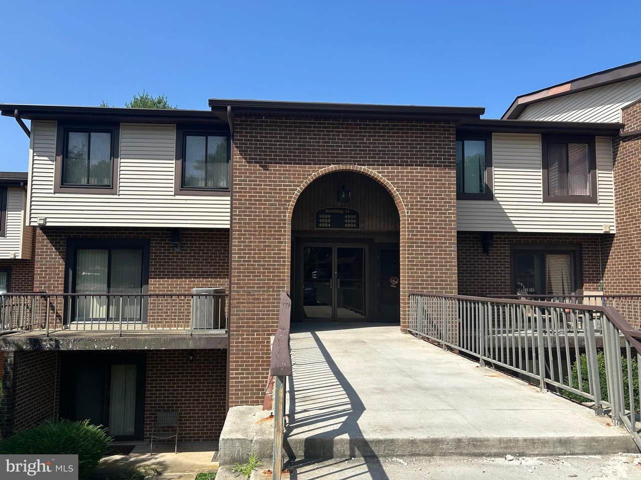 4928 Brigantine Court - Photo 1