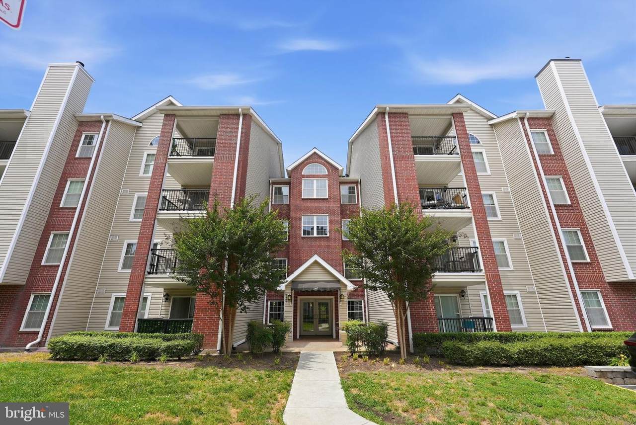 3307 Wyndham Circle - Photo 1