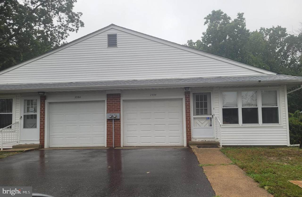 239B Columbine Avenue - Photo 1