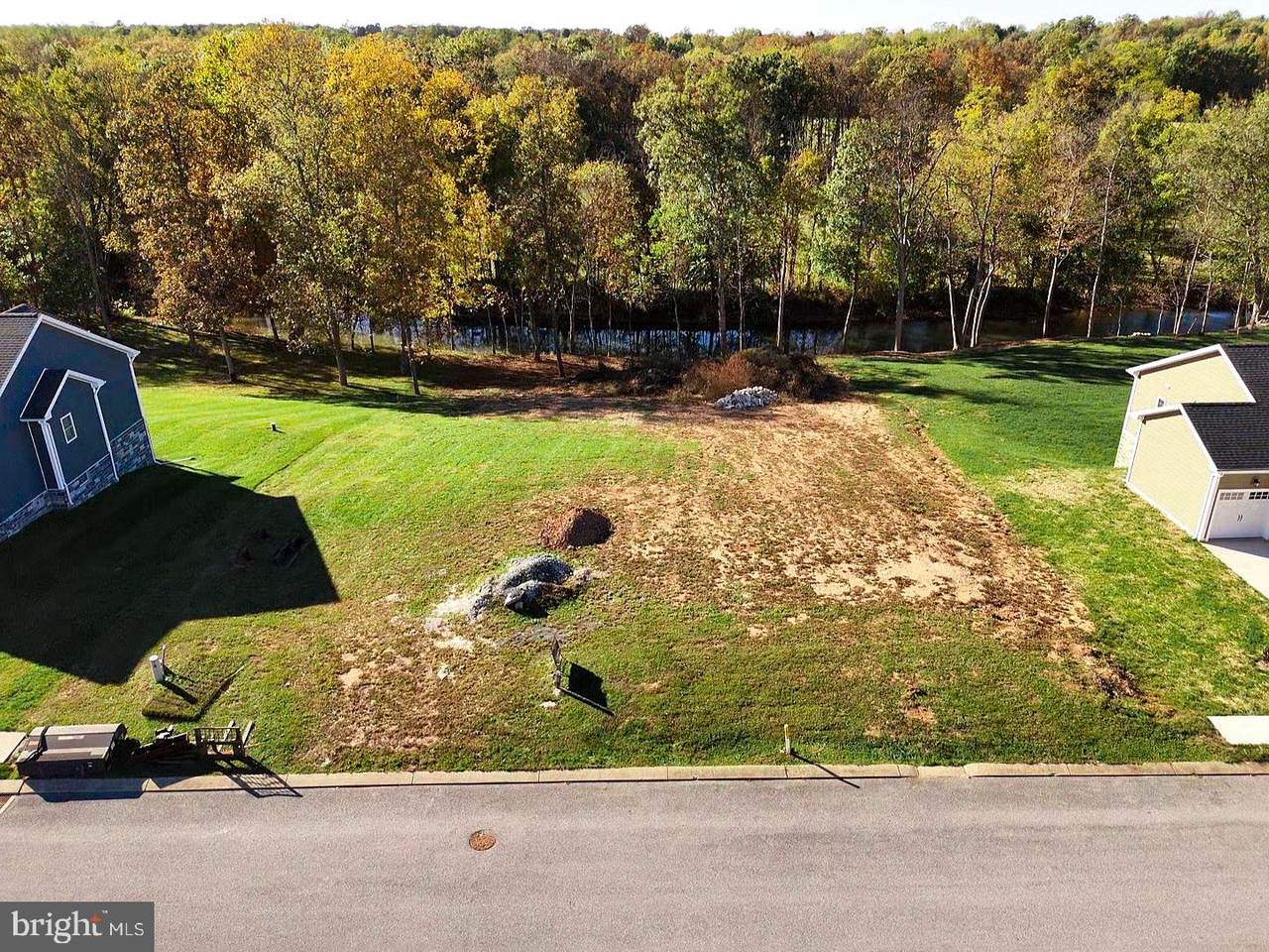 212 Onyx Road - Photo 1