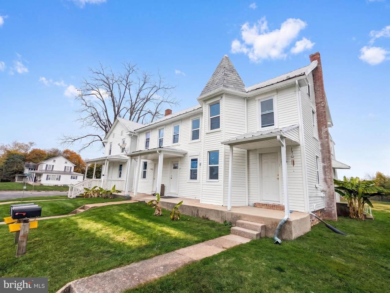 3754 Baltimore - Photo 1