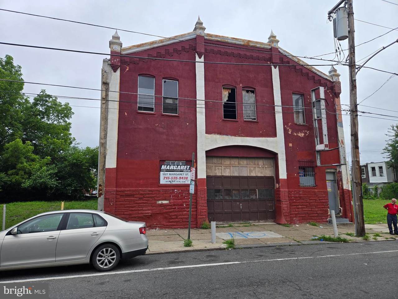 1621-39 Margaret Street - Photo 1