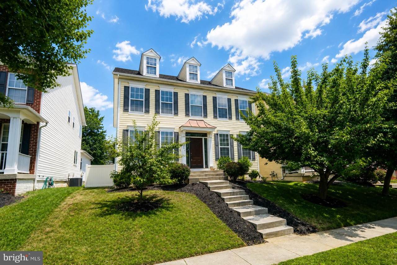 9706 Traver Street - Photo 1