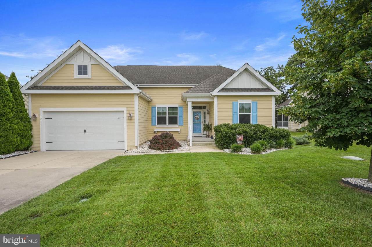 112 Pond Drive - Photo 1