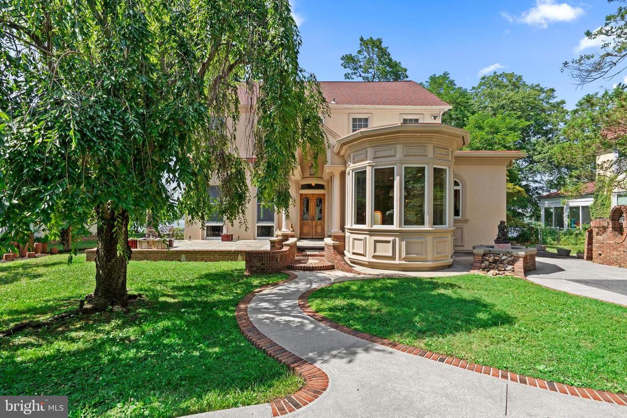 122 King Street - Photo 1