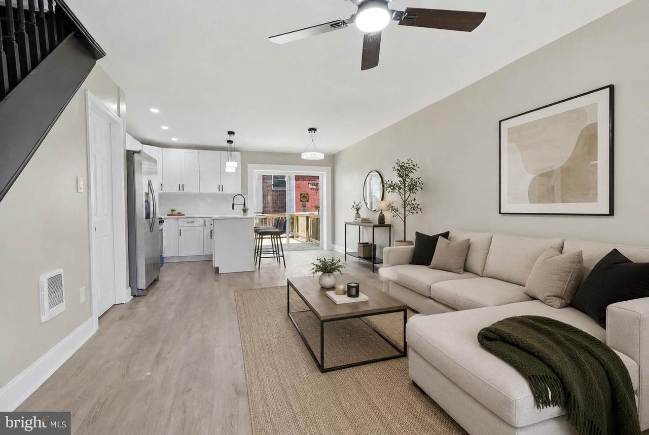 4765 Vista Street - Photo 1